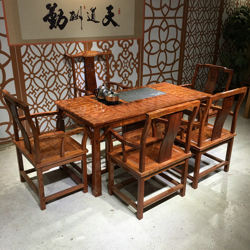 十年前不懂红木家具花了几十万买,一套价值50万的红木家具