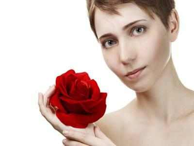 女性注意!一旦身体出现这7个征兆,就在暗示:你要提前闭经了!