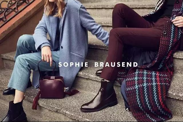 适合冬天小女生穿的黑色马丁靴,适合年轻小姐姐穿的衣服