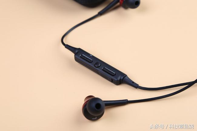 铁三角athckr7评测,铁三角ath-ckr75bt蓝牙耳机怎么用