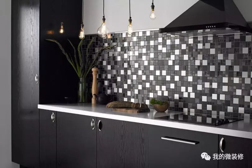 木地板？不，给我来全套瓷砖