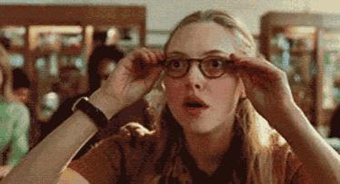 如何防治姨妈前长痘,怎么治疗姨妈痘