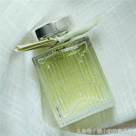 有着十足的荷尔蒙气息香水,蔚蓝男士香水桀骜不羁的自由气息