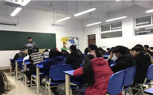 成都西翔航空学校好吗,成都西翔航空学校校园