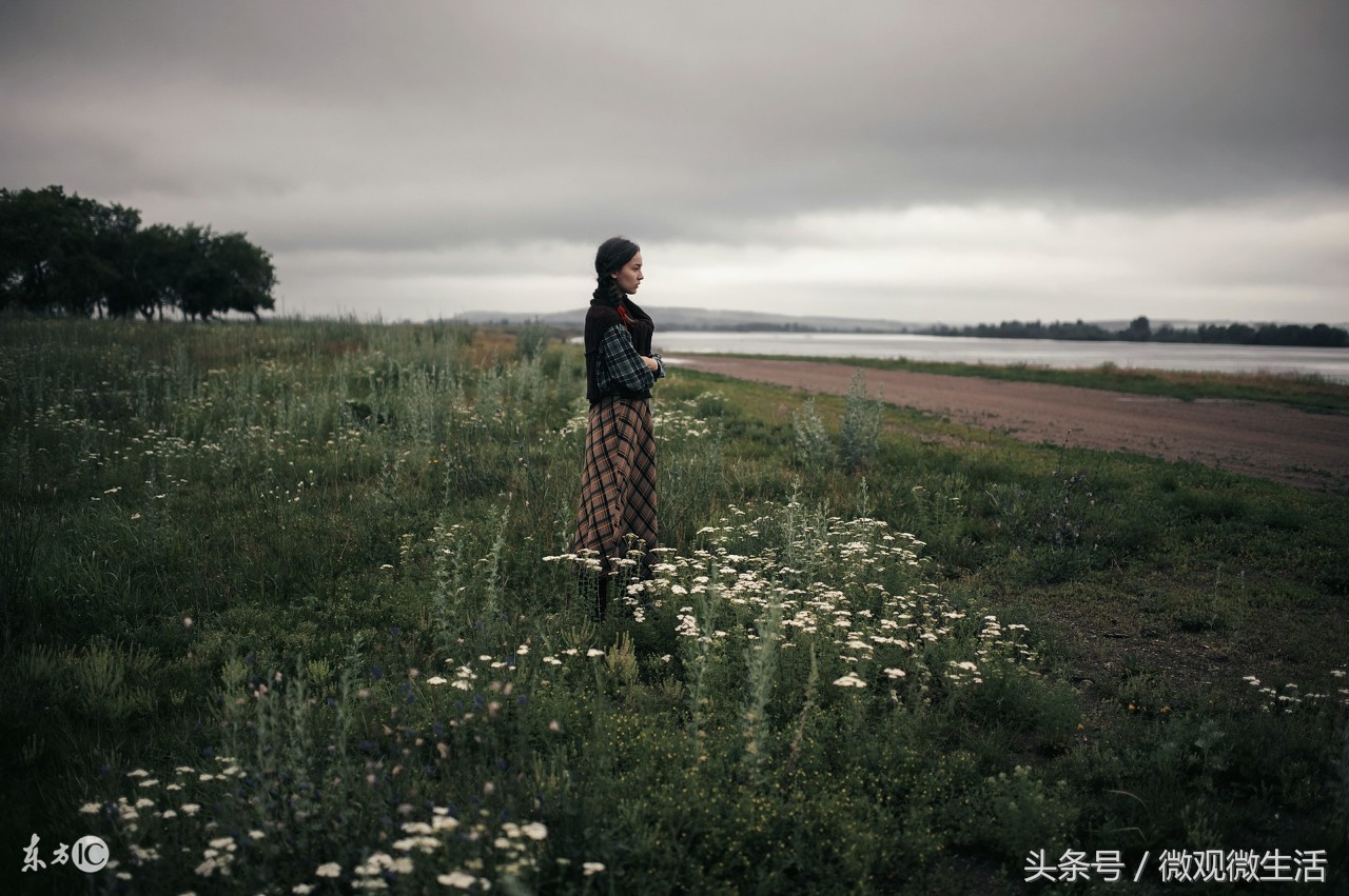 对于丑人细看是一种残忍怎么解读,钱钟书说丑人细看是一种残忍