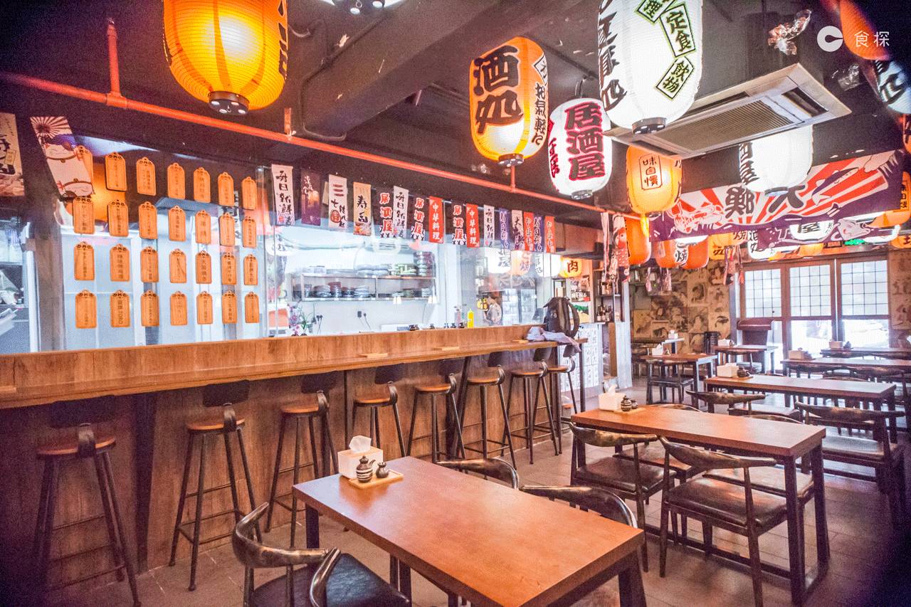 只想来这家居酒屋吃个饭,没想到找到了另一半……