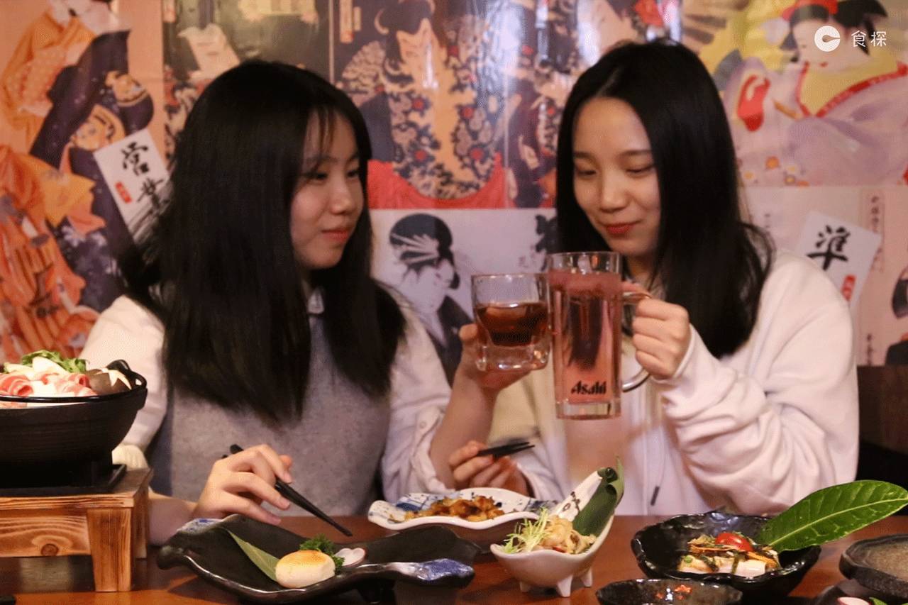 只想来这家居酒屋吃个饭,没想到找到了另一半……