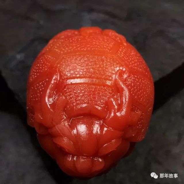 保山南红有裂还值得购买吗,保山南红有裂到底要不要紧