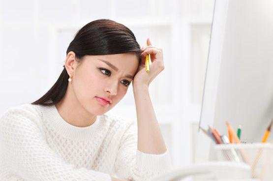 女性注意!一旦身体出现这7个征兆,就在暗示:你要提前闭经了!