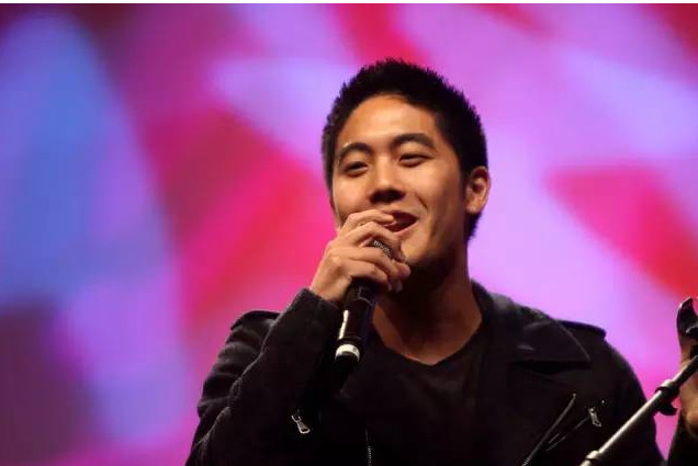 网红拍自杀者遗体是什么情况为什么拍自杀者遗体