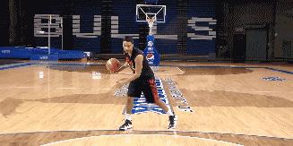 让体前变向更容易晃倒对手,如何体前变向带动防守人