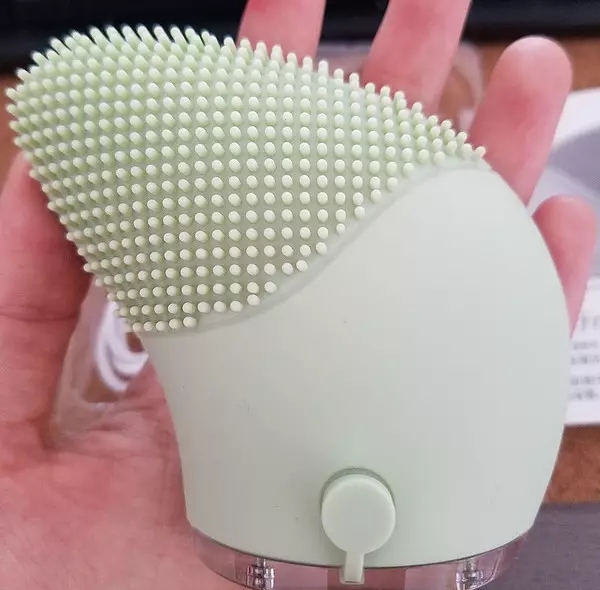 求求你别再这样洗脸啦！