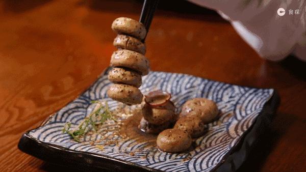 只想来这家居酒屋吃个饭,没想到找到了另一半……