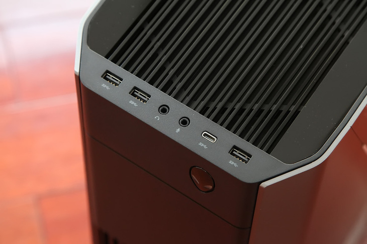 alienware八代,外星人alienwarex17r1评测