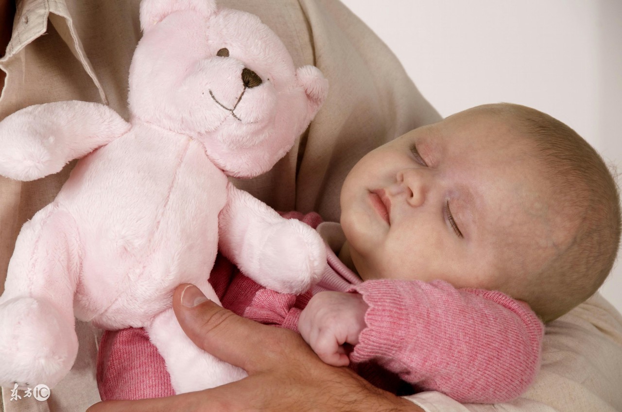 追尾延误导致4个月婴儿抢救无效,“杀人真凶”竟是棉被!