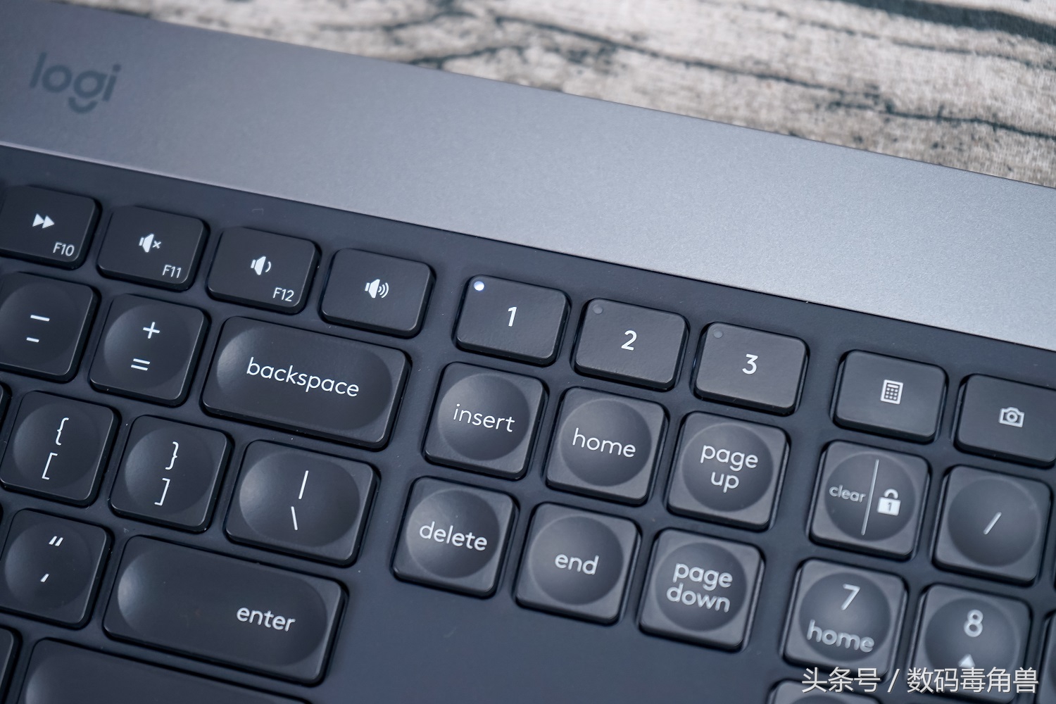 罗技craft键盘测评,罗技craft键盘适合玩游戏吗