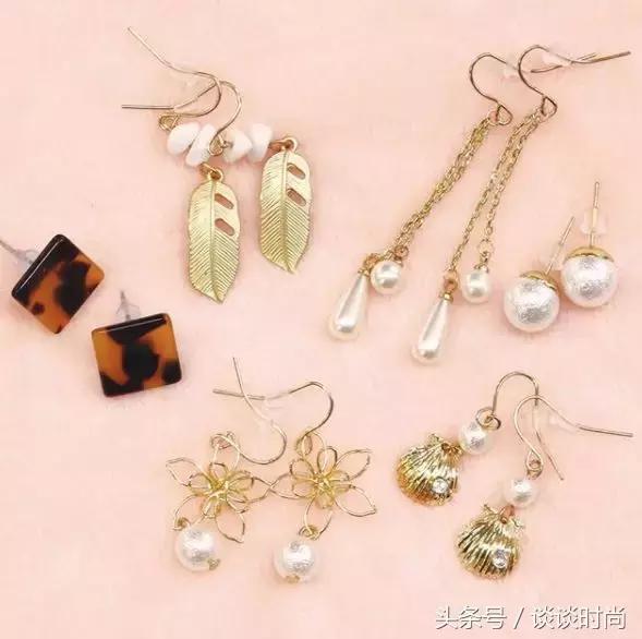 最强10元店大创，居然还有彩妆！看的我口水都流出来了……