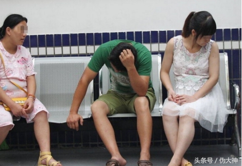 支付宝账单秀刷屏?电竞老哥因账单家庭被毁!