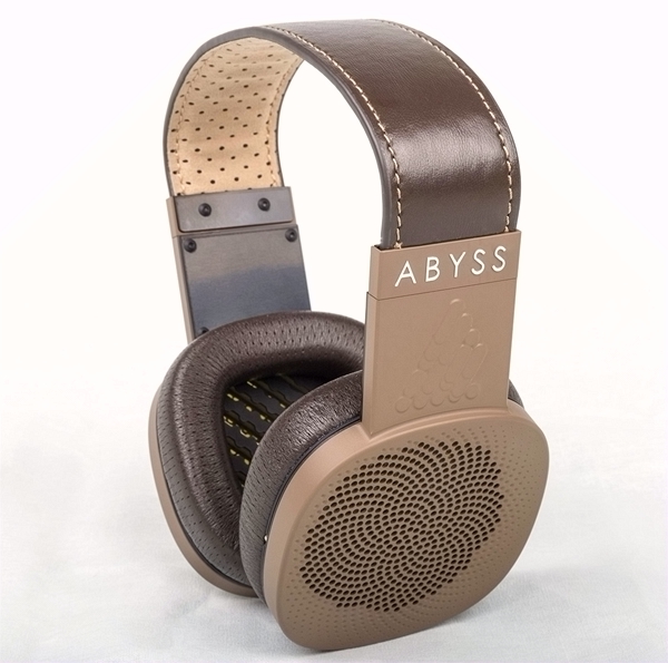 设备总价值超过80万，快来周六来发烧耳机俱乐部沙龙