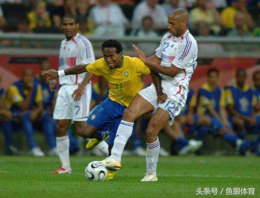 再见足球巨星集锦,再见2017足球十大瞬间