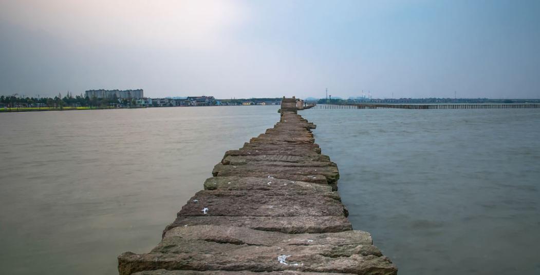 江南水乡一绝：运河上的绍兴十里避风塘