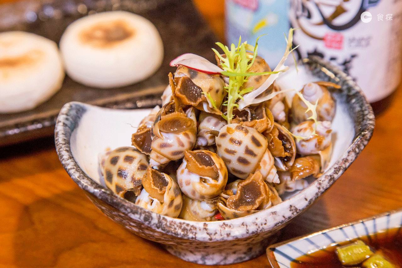 只想来这家居酒屋吃个饭,没想到找到了另一半……