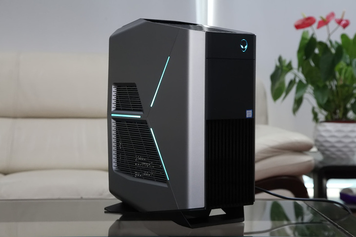 alienware八代,外星人alienwarex17r1评测