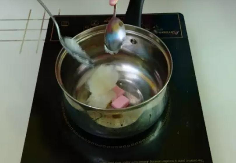 怎样自制口红不易掉色,自制口红纯天然无添加