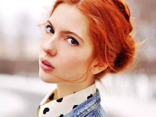 眼线笔晕妆,眼线晕妆怎么办教你一招