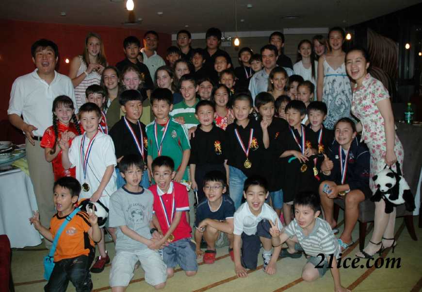 中国冰球历史最好成绩,冰球百年大计什么意思