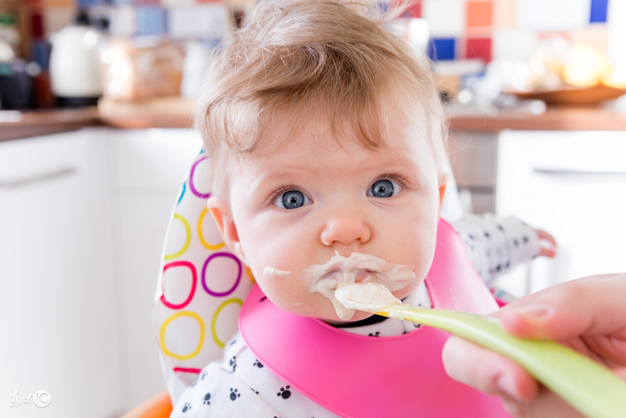 宝宝断奶涨奶了怎么办教你一招,宝宝断奶涨奶怎么办快速解决