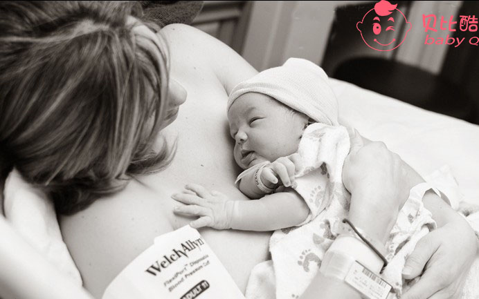 水中分娩会呛到宝宝吗,水中分娩会把宝宝淹死吗