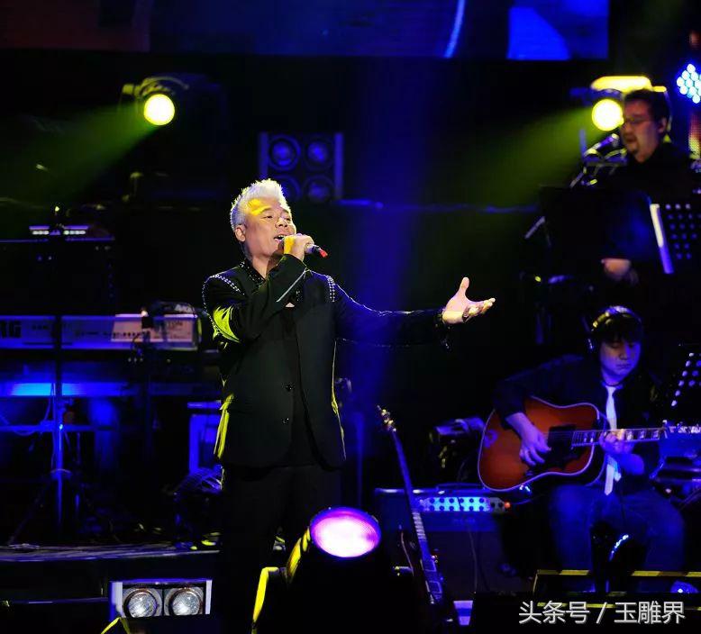 不羁的个性的他跨界玩玉雕，音乐艺人巫启贤都关注