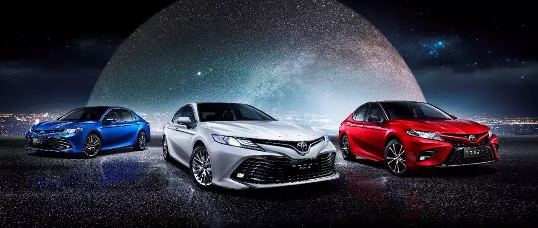 中庸的才是大众的，巨变的第八代凯美瑞，变化这么大你接受吗？