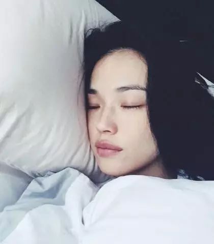 bb霜cc,bb霜cc霜素颜霜和粉底液的区别