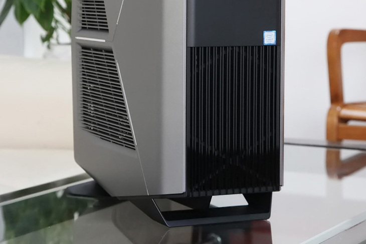 alienware八代,外星人alienwarex17r1评测