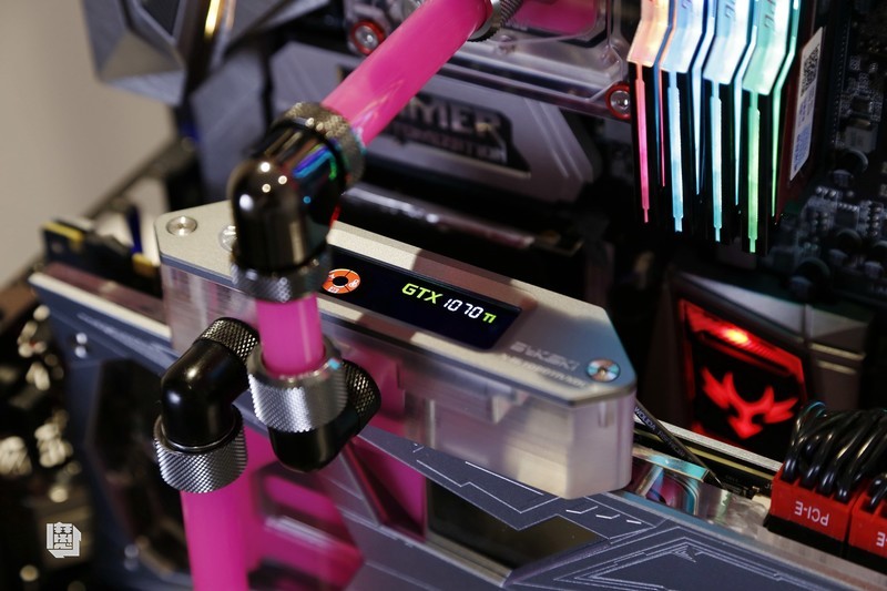 跨界新时尚—MOD玩家重金打造潮牌Aape客制化水冷主机