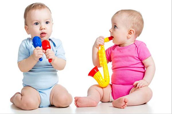 2022年宝宝取名简单一点的,2010新生宝宝起名简单又好听