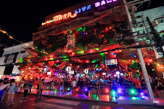 巴厘岛和普吉岛马尔代夫哪里更好,三亚巴厘岛普吉岛哪个比较好玩