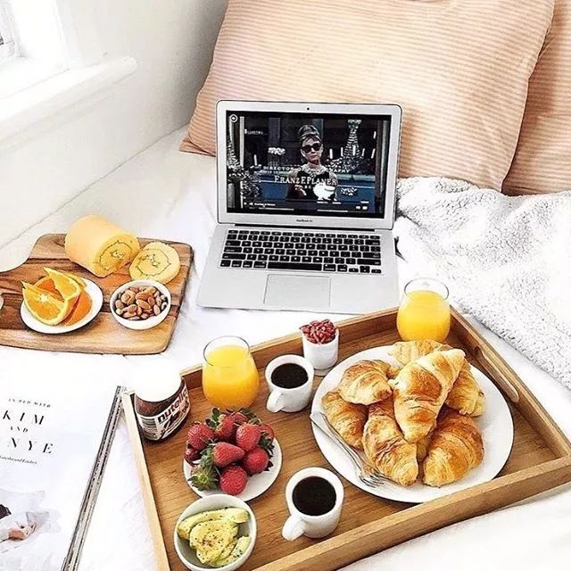 面对知乎三大件,谁不是一边吐槽,一边种草?