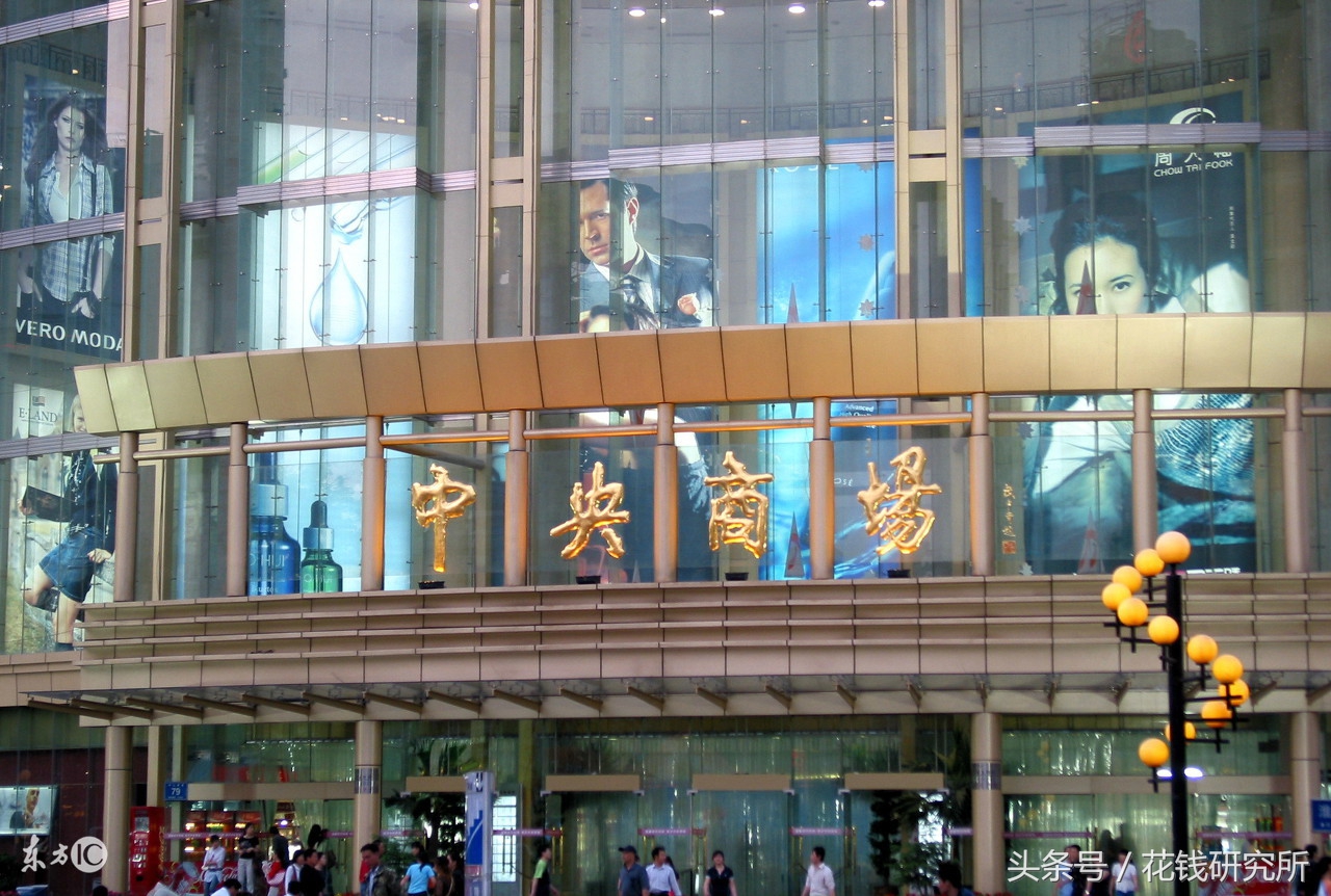 国产新款女装物美价廉,国产女装多少钱一套