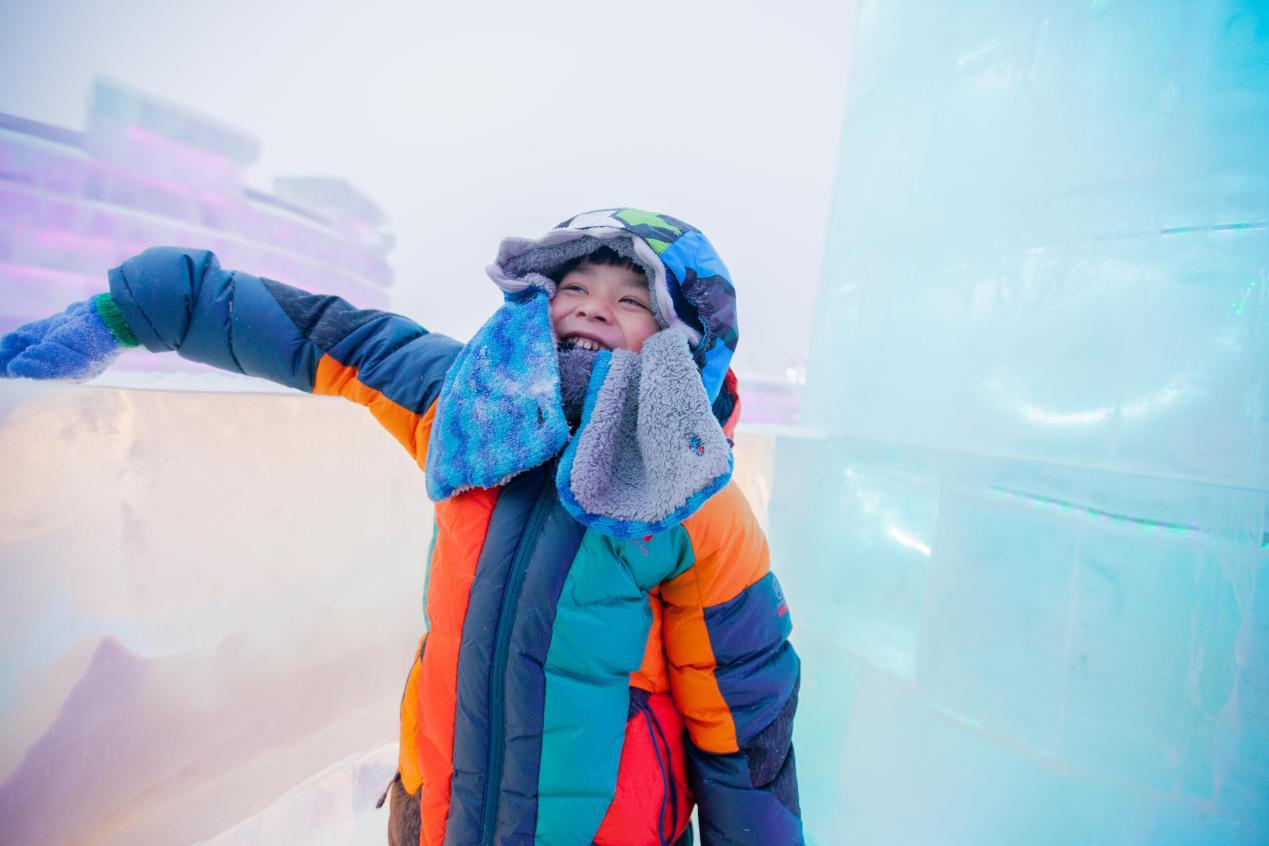 2022哈尔滨冰雪节南岗,有关哈尔滨冰雪节视频