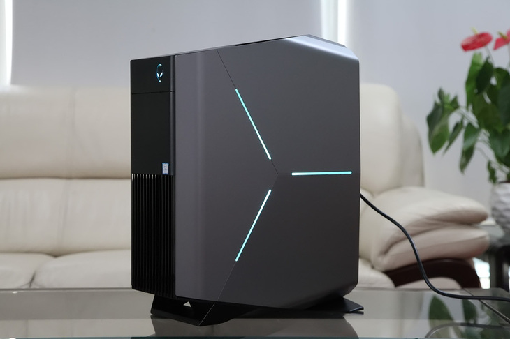 alienware八代,外星人alienwarex17r1评测