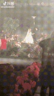 如何策划一场浪漫又有创意的婚礼,如何让你的婚礼创意十足