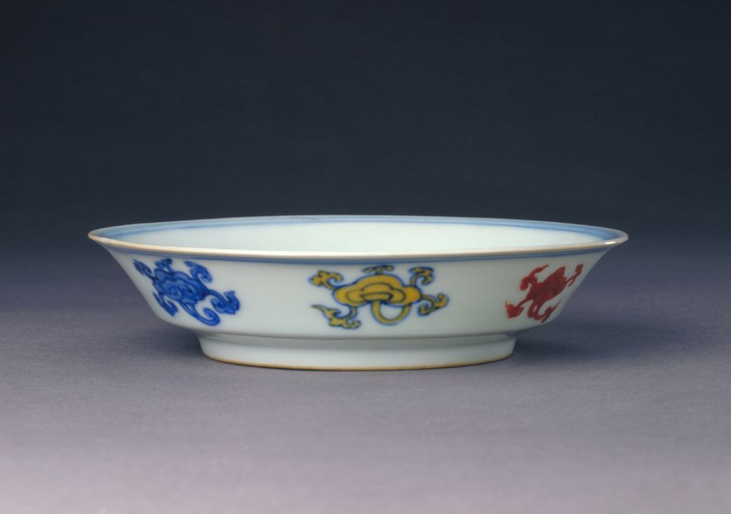 康熙斗彩和成化斗彩谁更好,宣化斗彩和成化斗彩的区别