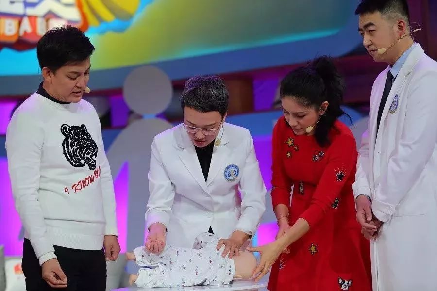 宝宝咳嗽了怎么办小妙招,宝宝咳嗽怎么照顾