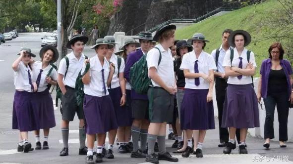 美国校服日本校服中国校服,世界各地的校服