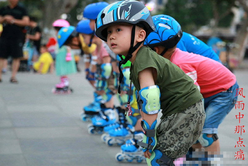 幼儿园学习轮滑的利弊,30岁学轮滑的利弊