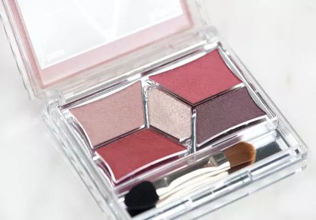 burberry彩妆十大必买经典单品,各大品牌必买的彩妆单品