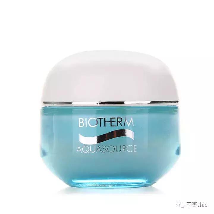 冬季皮肤干燥一招帮你解决,冬季皮肤干燥用什么洗面奶